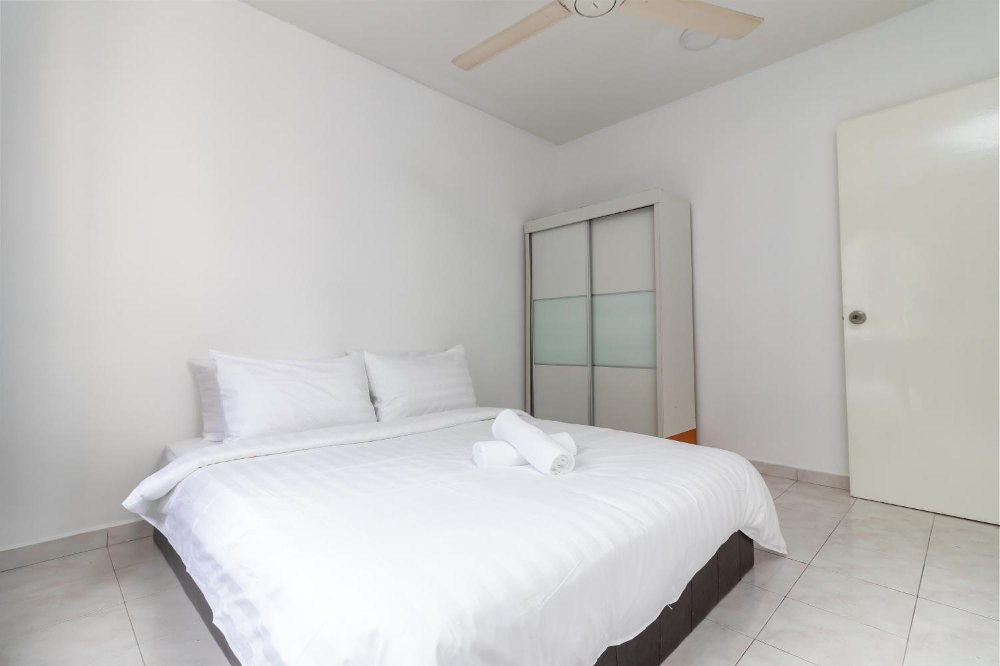Condo At Melaka Raya By Idealhub Eksteriør billede