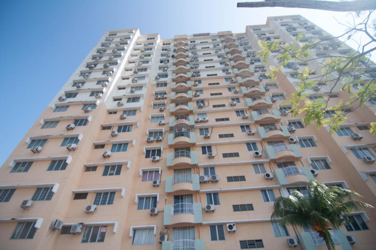 Condo At Melaka Raya By Idealhub Eksteriør billede