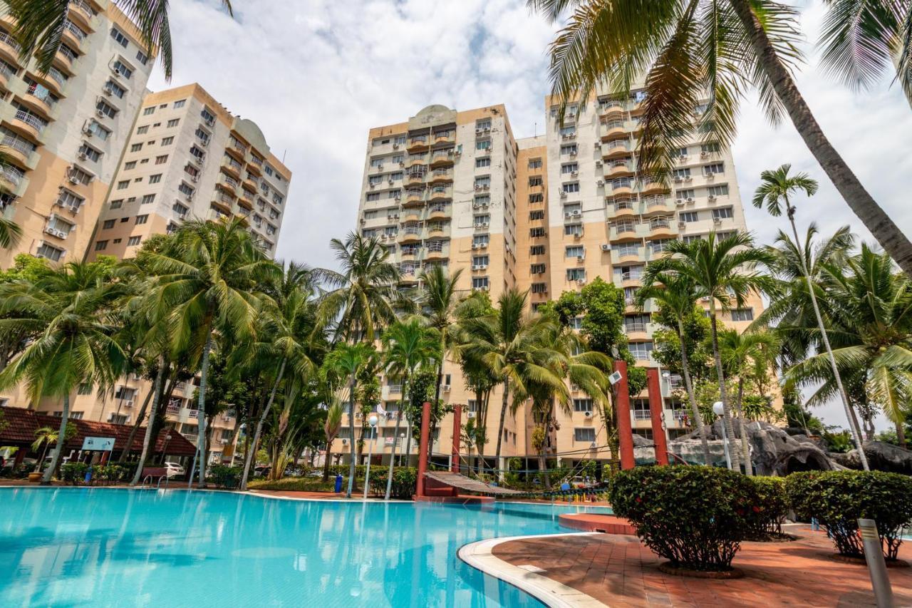 Condo At Melaka Raya By Idealhub Eksteriør billede